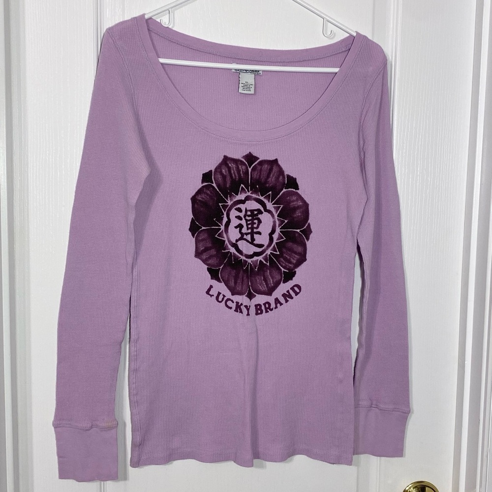 Y2K Lucky Brand Lotus Asian Graphic Scoop Neck Fitted Thermal Tee Lavender XL
